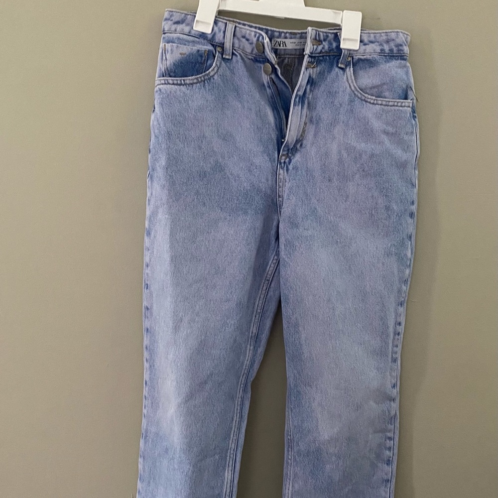 Straight leg Zara mom jeans